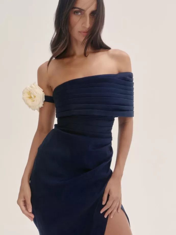 Store Giselle Gown Woman Dresses