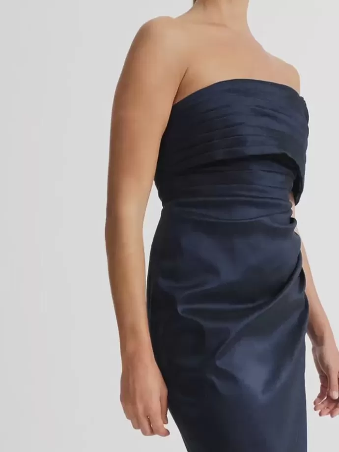 Store Giselle Gown Woman Dresses